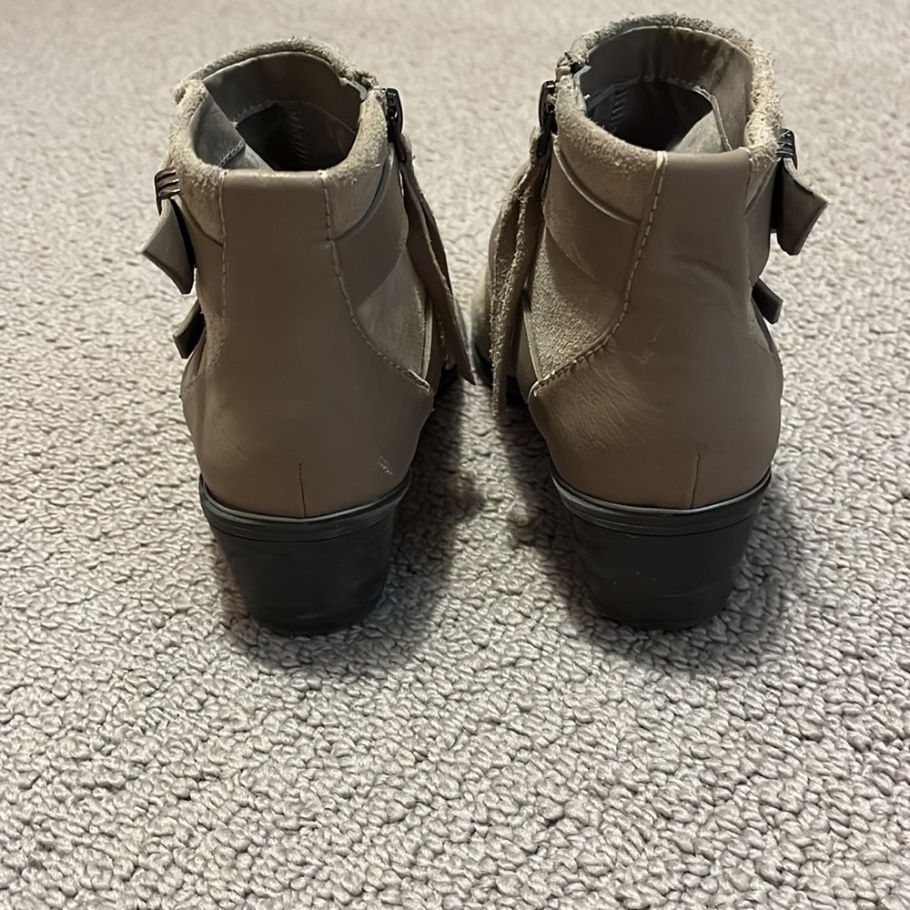 Sam Edelman Harley buckle western style boot - Picture 5 of 10